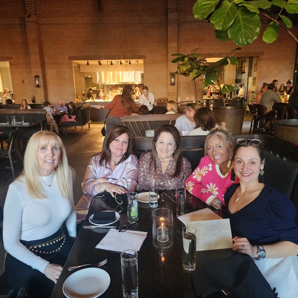 Meet your Posher, Jamie - Picture 6 of 8